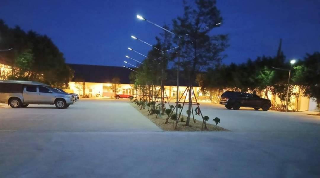 Three Bays Resort Prachuap Khiri Khan Exteriör bild