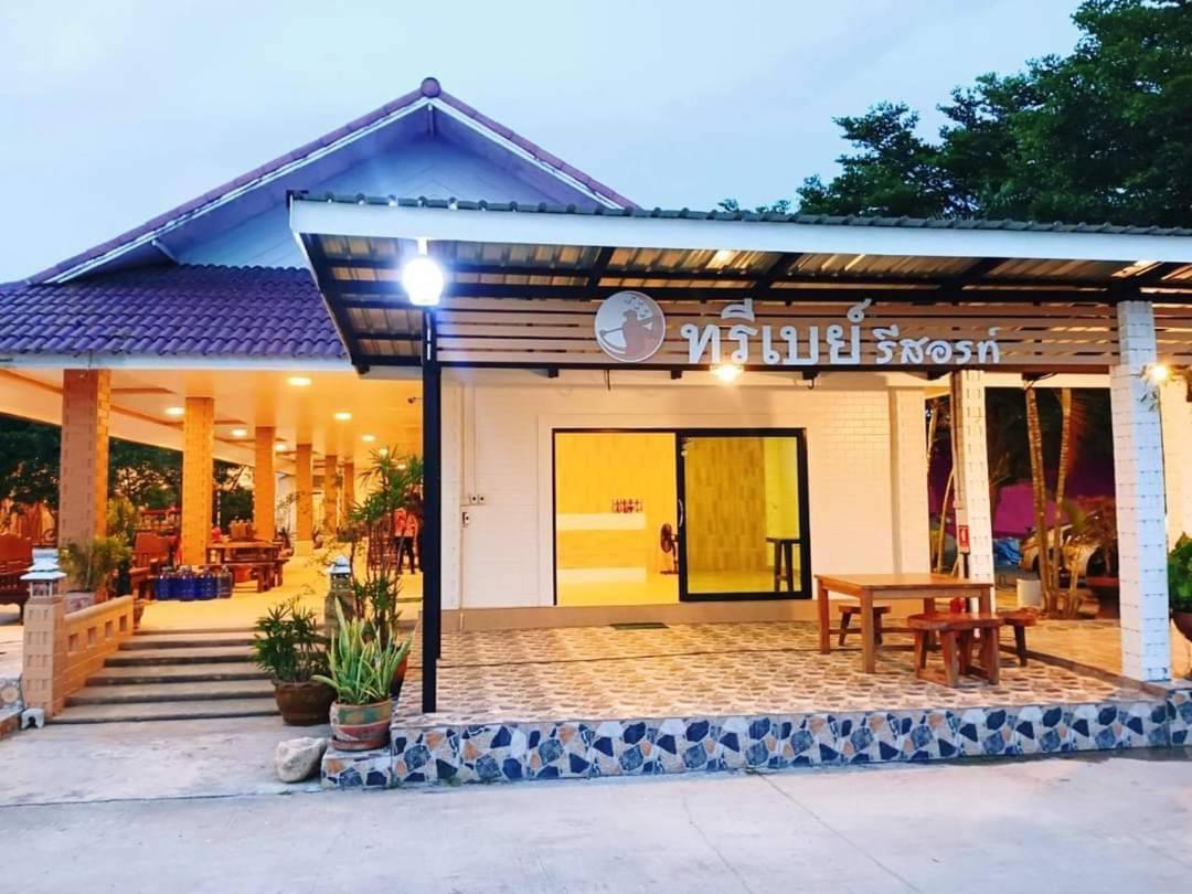 Three Bays Resort Prachuap Khiri Khan Exteriör bild