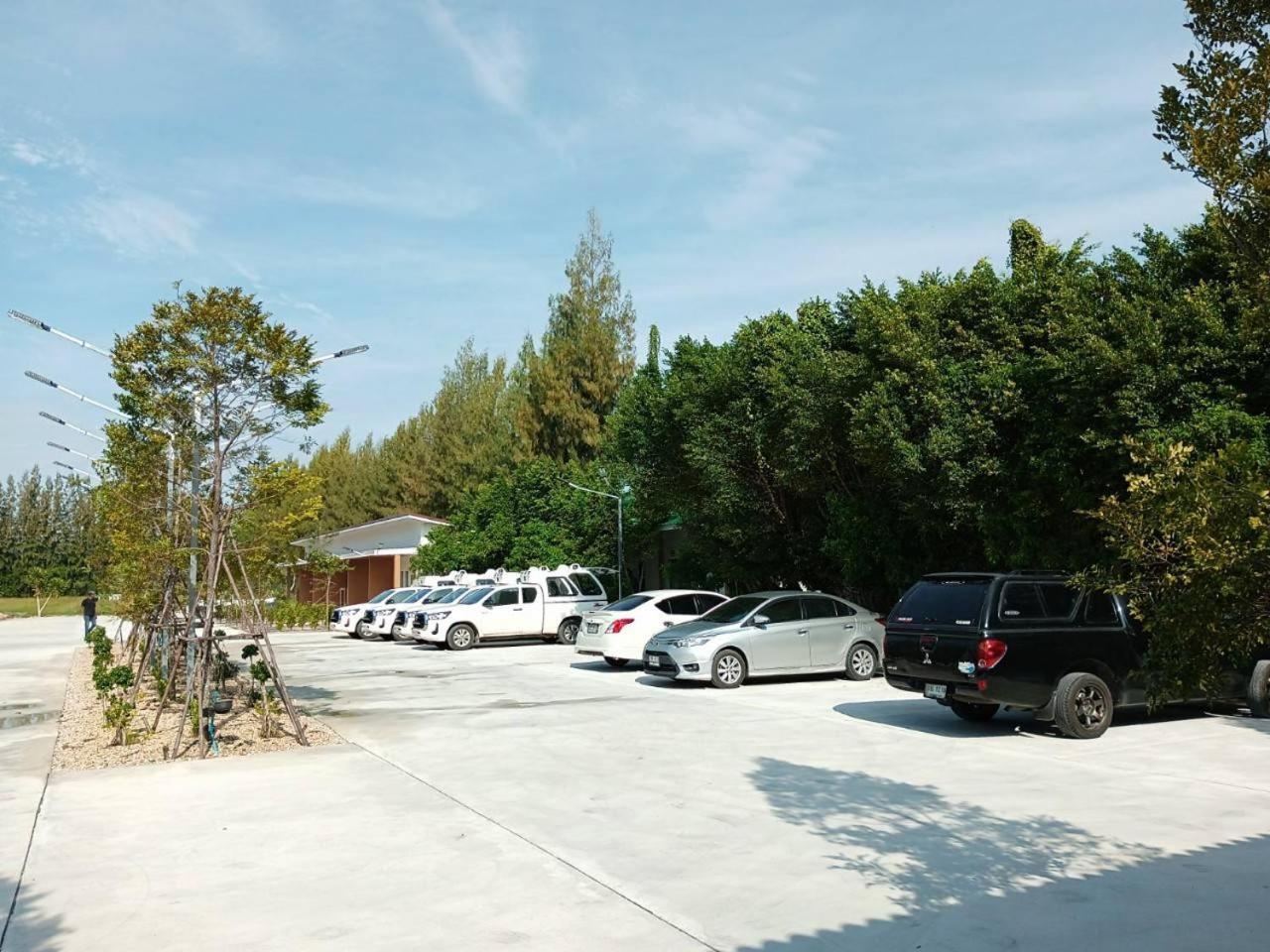 Three Bays Resort Prachuap Khiri Khan Exteriör bild